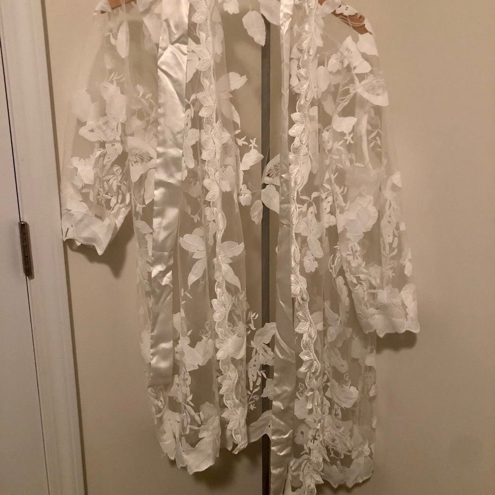 White Lace Robe